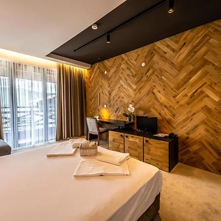 Rocca Resort 3*