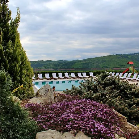 Rocca Resort Glavatartsi