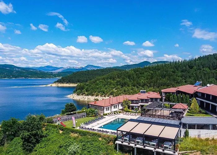 Rocca Semesteranläggning (resort) 3*